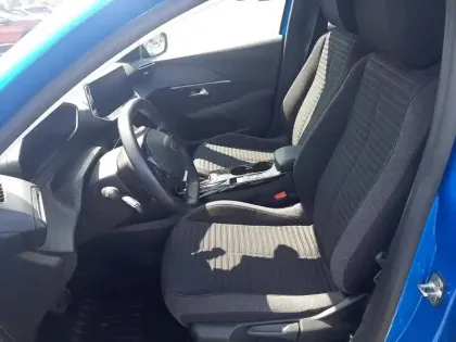 Photo 23 Peugeot 208  Electrique 50 kWh 136ch