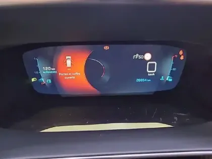 Photo 55 Peugeot 208  PureTech 100 S&S BVM6