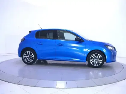 Photo 22 Peugeot 208  PureTech 100 S&S BVM6