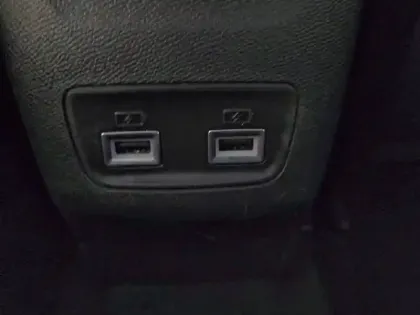 Photo 37 Peugeot 208  PureTech 100 S&S BVM6