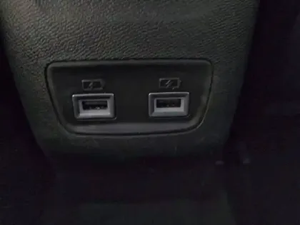 Photo 64 Peugeot 208  PureTech 100 S&S BVM6