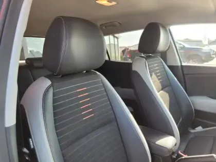 Photo 13 Kia Stonic  1.0 T-GDi 100ch ISG Design Euro6d-T