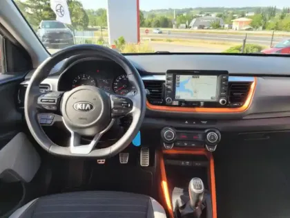 Photo 9 Kia Stonic  1.0 T-GDi 100ch ISG Design Euro6d-T