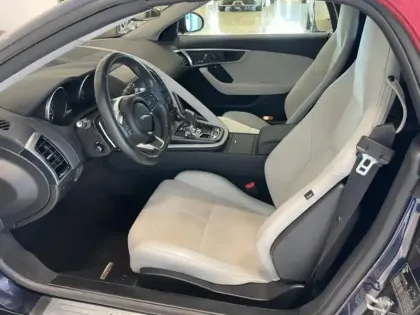 Photo 14 Jaguar F-Type  Cabriolet 2.0T 300ch BVA8