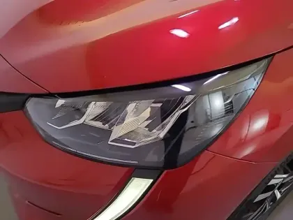 Photo 33 Peugeot 208  PureTech 100 S&S BVM6