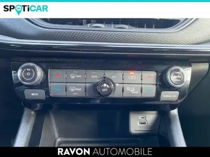 Photo 38 Jeep Compass  1.5 Turbo T4 130 ch BVR7 e-Hybrid