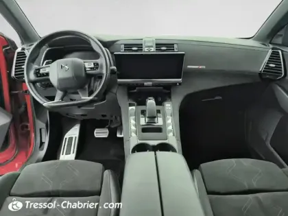 Photo 5 DS DS 7 DS7 Crossback Hybride 300 E-Tense EAT8 4x4 Performance Line+