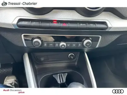 Photo 12 Audi Q2  35 TFSI COD 150 S tronic 7 Design