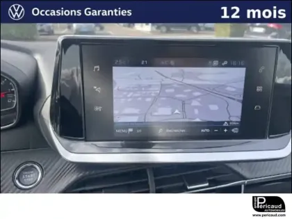 Photo 48 Peugeot 2008  PureTech 130 S&S BVM6