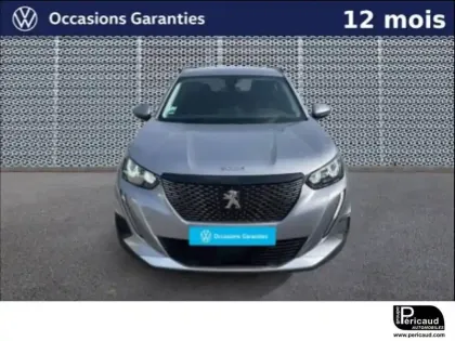 Photo 38 Peugeot 2008  PureTech 130 S&S BVM6