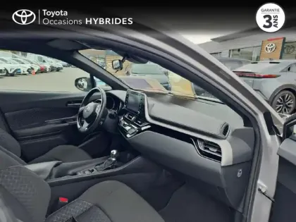 Photo 21 Toyota C-HR  122h Dynamic 2WD E-CVT MC19