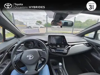 Photo 7 Toyota C-HR  122h Dynamic 2WD E-CVT MC19