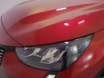 Photo 35 Peugeot 208  PureTech 75 S&S BVM5