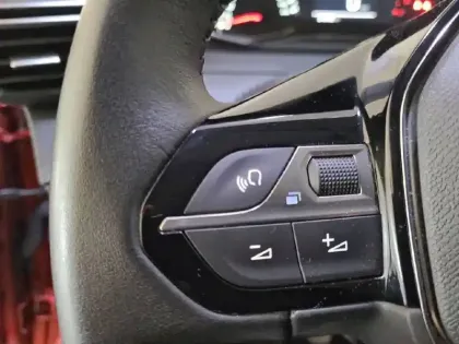 Photo 46 Peugeot 208  PureTech 75 S&S BVM5