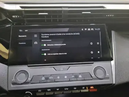 Photo 40 Peugeot 308  PHEV 180 e-EAT8