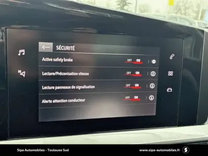 Photo 78 Opel Mokka  Electrique 136 ch & Batterie 50 kWh