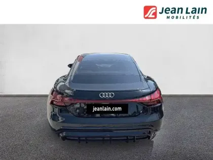 Photo 41 Audi E-tron  GT 476 ch quattro