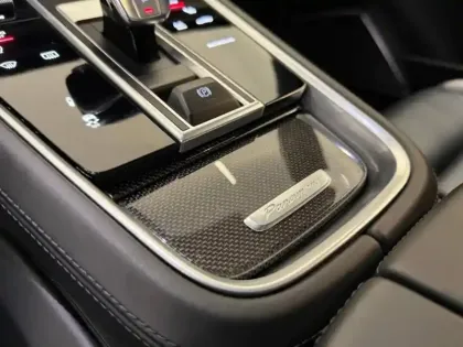 Photo 10 Porsche Panamera  Spt Turismo 4.0 V8 680ch Turbo S E-Hybrid