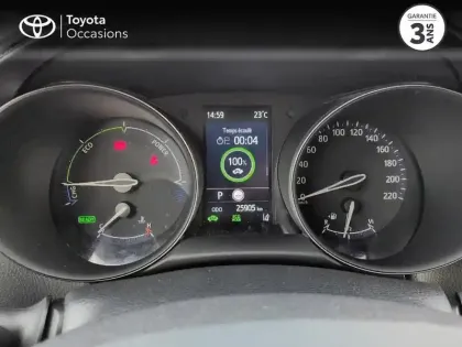 Photo 13 Toyota C-HR  1.8 Hybride 122ch Design Ultimate E-CVT