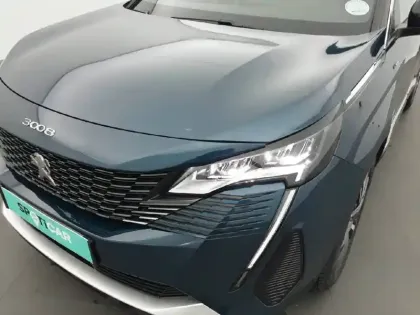 Photo 35 Peugeot 3008  Hybrid 180 e-EAT8