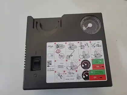 Photo 37 Peugeot 208  PureTech 100 S&S EAT8