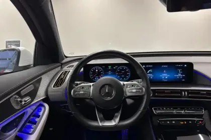 Photo 75 Mercedes EQC  400 4Matic