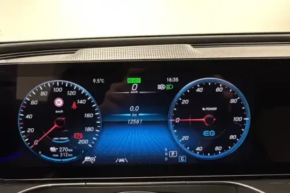 Photo 65 Mercedes EQC  400 4Matic