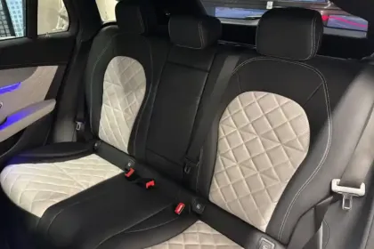 Photo 62 Mercedes EQC  400 4Matic