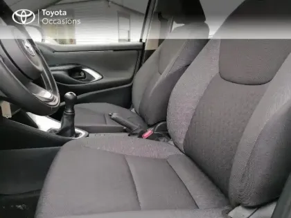 Photo 10 Toyota Yaris  70 VVT-i Dynamic Business 5p MY21
