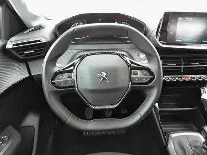 Photo 15 Peugeot 208  BlueHDi 100 S&S BVM6