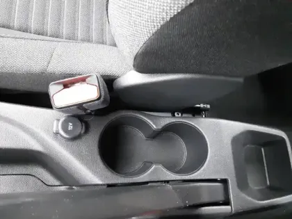 Photo 21 Peugeot 208  BlueHDi 100 S&S BVM6