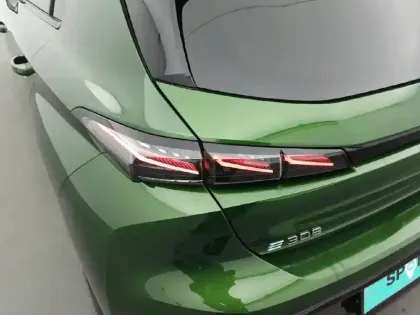 Photo 32 Peugeot 308  Electrique 54 kWh 156ch 