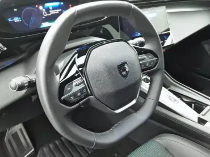 Photo 47 Peugeot 308  Electrique 54 kWh 156ch 