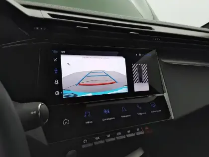 Photo 38 Peugeot 308  Electrique 54 kWh 156ch 