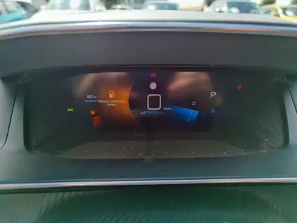 Photo 6 Peugeot 2008  PureTech 130 S&S EAT8