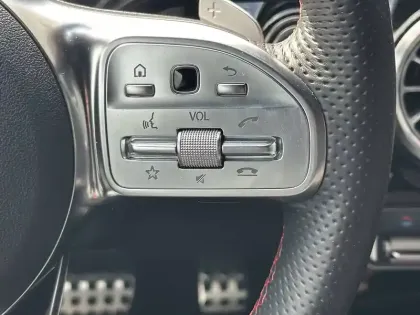 Photo 16 Mercedes CLA  Coupé 250 e 8G-DCT