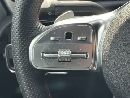 Photo 15 Mercedes CLA  Coupé 250 e 8G-DCT