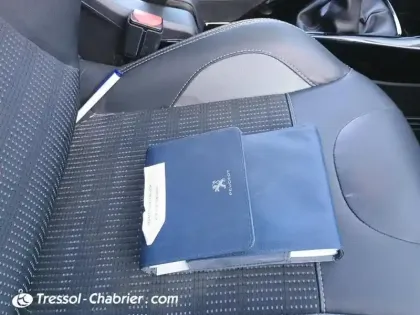 Photo 10 Peugeot 2008  1.2 PureTech 110ch S&S BVM5 Allure