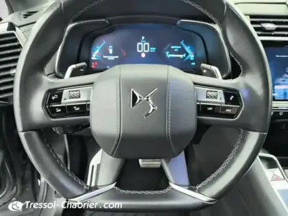 Photo 15 DS DS 7 DS7 Crossback Hybride E-Tense 300 EAT8 4x4 Louvre