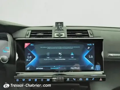 Photo 10 DS DS 7 DS7 Crossback Hybride E-Tense 300 EAT8 4x4 Louvre