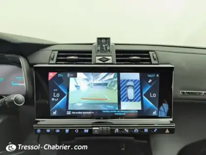 Photo 9 DS DS 7 DS7 Crossback Hybride E-Tense 300 EAT8 4x4 Louvre