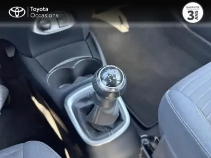 Photo 13 Toyota Yaris  70 VVT-i Ultimate 5p