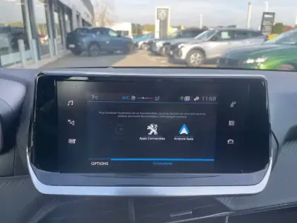 Photo 37 Peugeot 208  PureTech 100 S&S EAT8