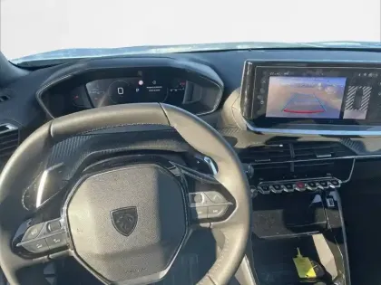 Photo 7 Peugeot 2008  PureTech 130 S&S EAT8