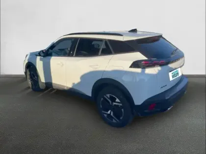 Photo 6 Peugeot 2008  PureTech 130 S&S EAT8