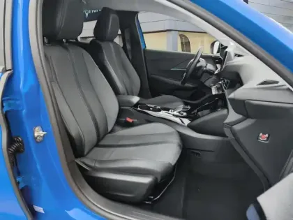 Photo 8 Peugeot 208  Electrique 50 kWh 136ch Allure Pack