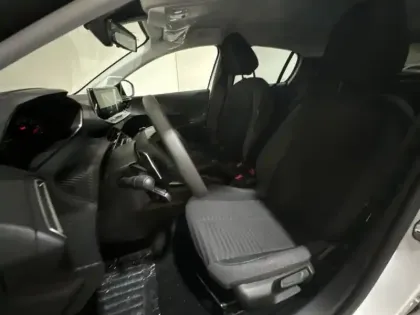 Photo 8 Peugeot 208  1.2 PureTech 100ch S&S Style EAT8