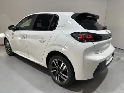 Photo 6 Peugeot 208  1.2 PureTech 100ch S&S Style EAT8