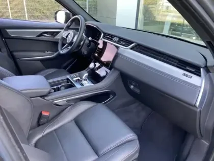 Photo 23 Jaguar F-Pace  P400e Plug-in-Hybrid R-Dynamic SE BVA8 AWD