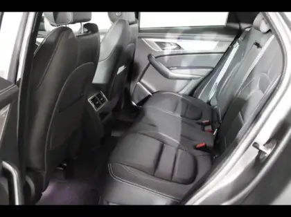 Photo 43 Jaguar F-Pace  P400e Plug-in-Hybrid R-Dynamic SE BVA8 AWD